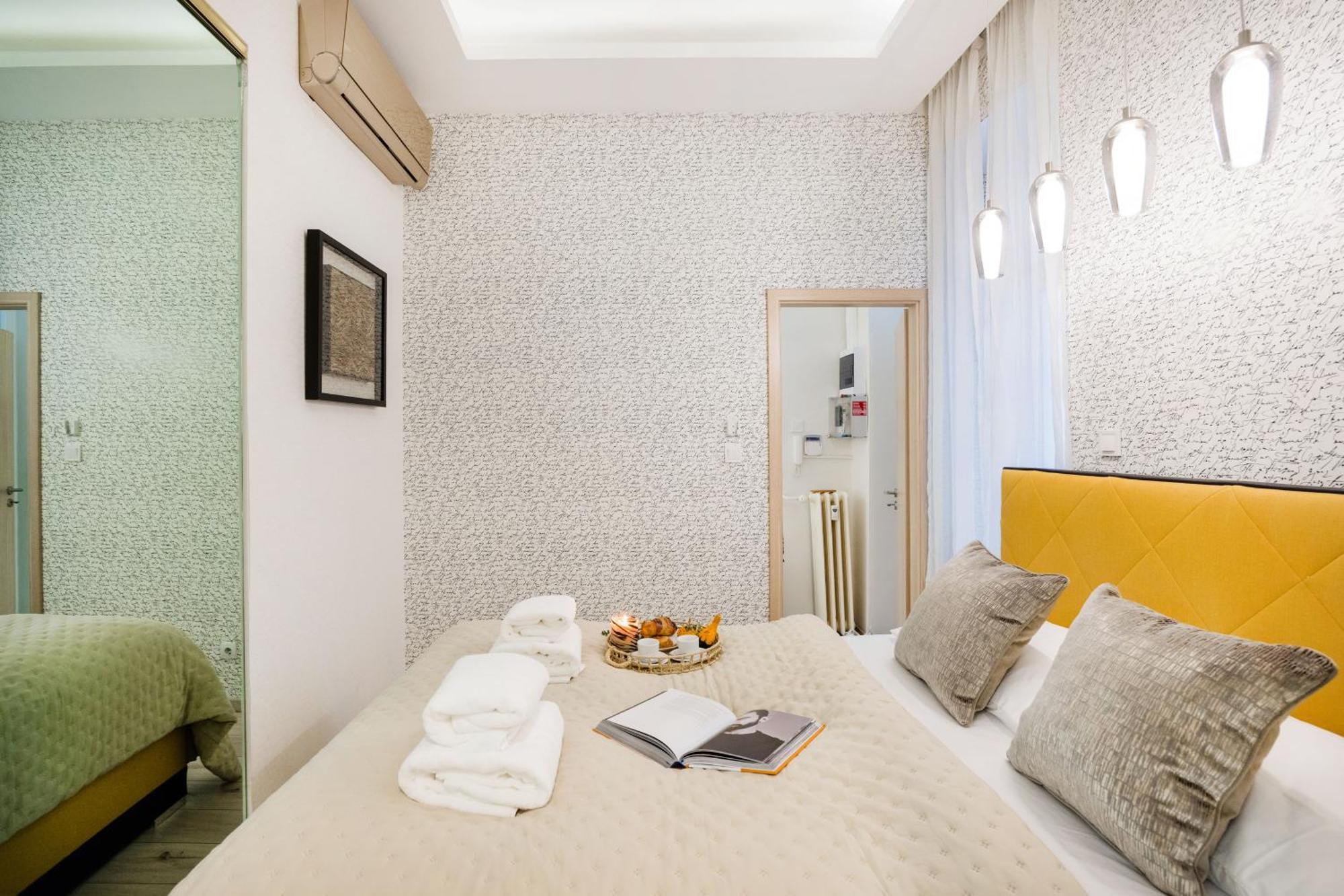 Designer Luxury Next To Dohany Synagogue With Balcony Budapest