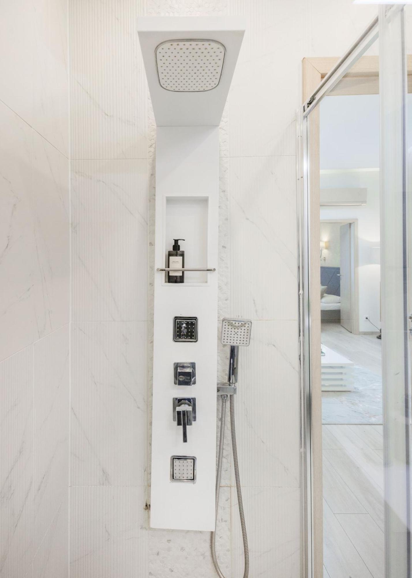 Designer Luxury Next To Dohany Synagogue With Balcony Appartamento Budapest