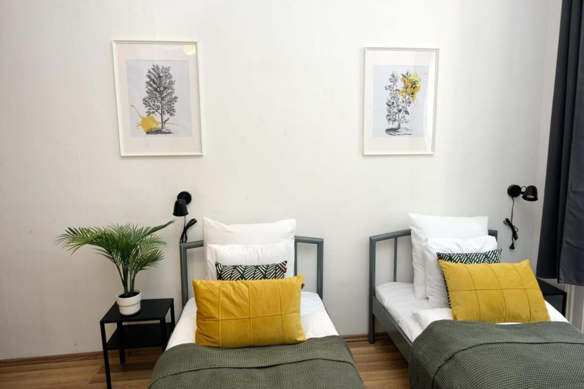 Spacious Basic In The Center Appartamento *