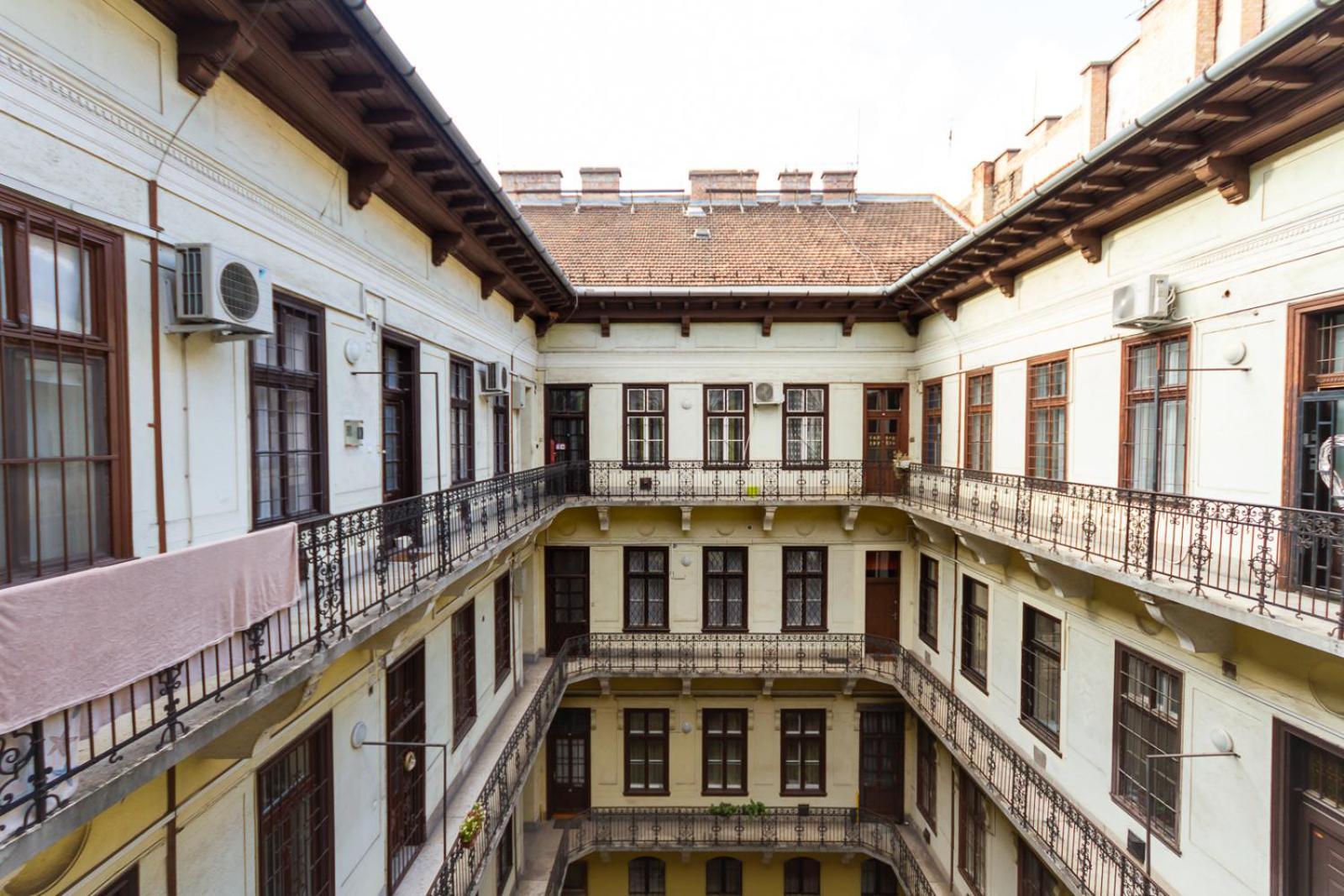Apartamento Galerie Grandeur With 2br By Newave Budapest