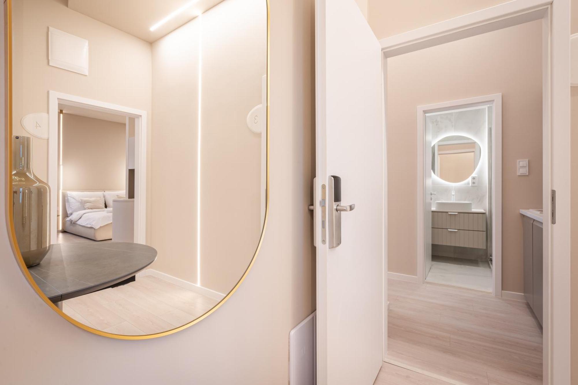 Apartment W8 - Wesselenyi Stylish - Location By Bqa *