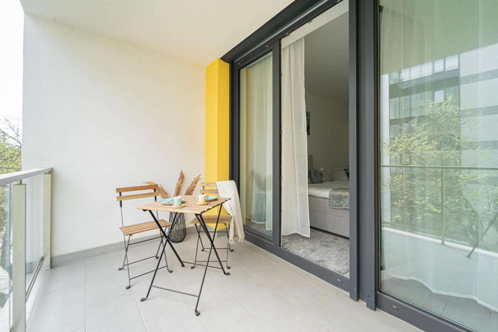 Aparthotel Westside Garden By Urbanrent *