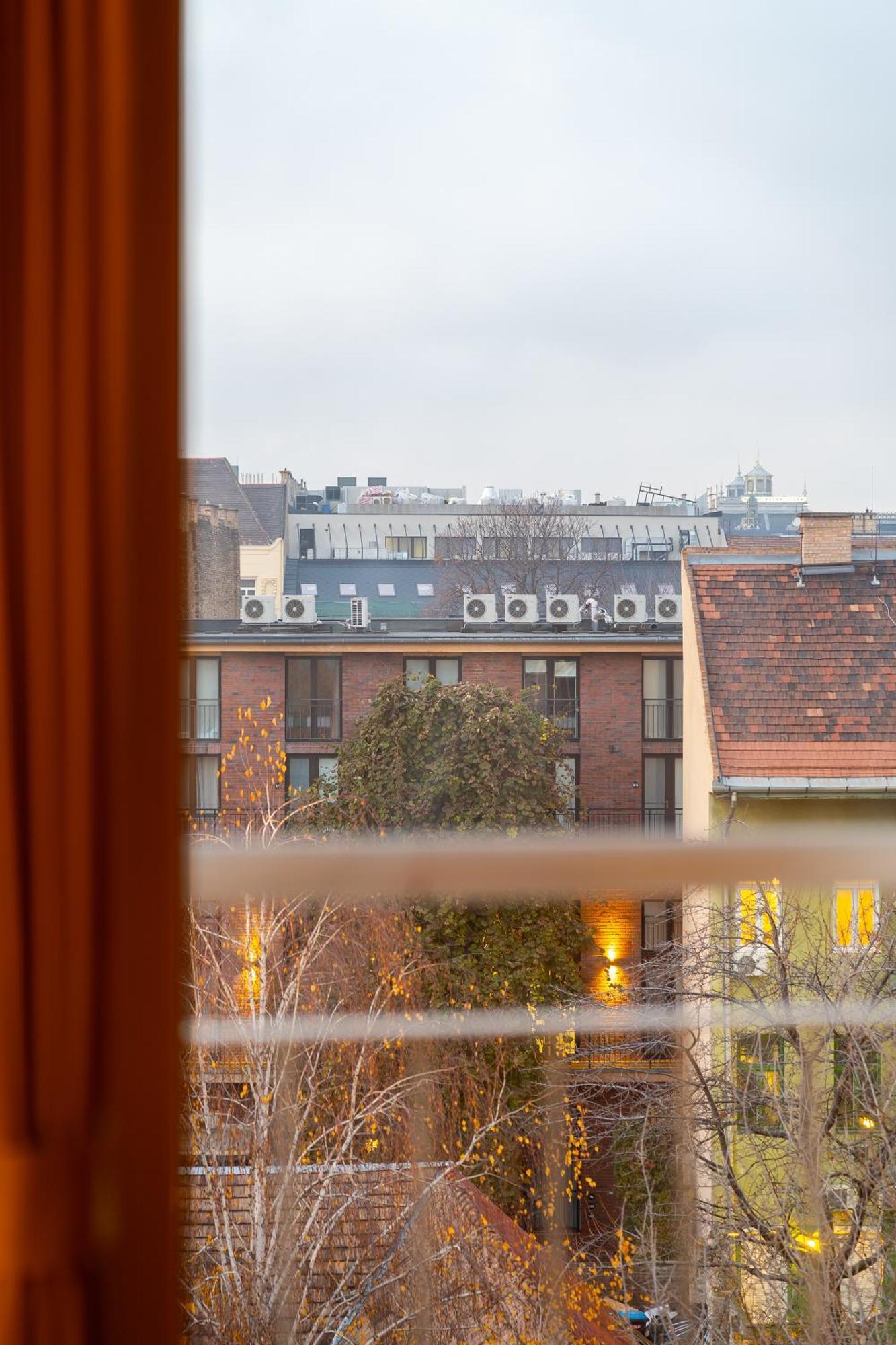 Dob Penthouse *