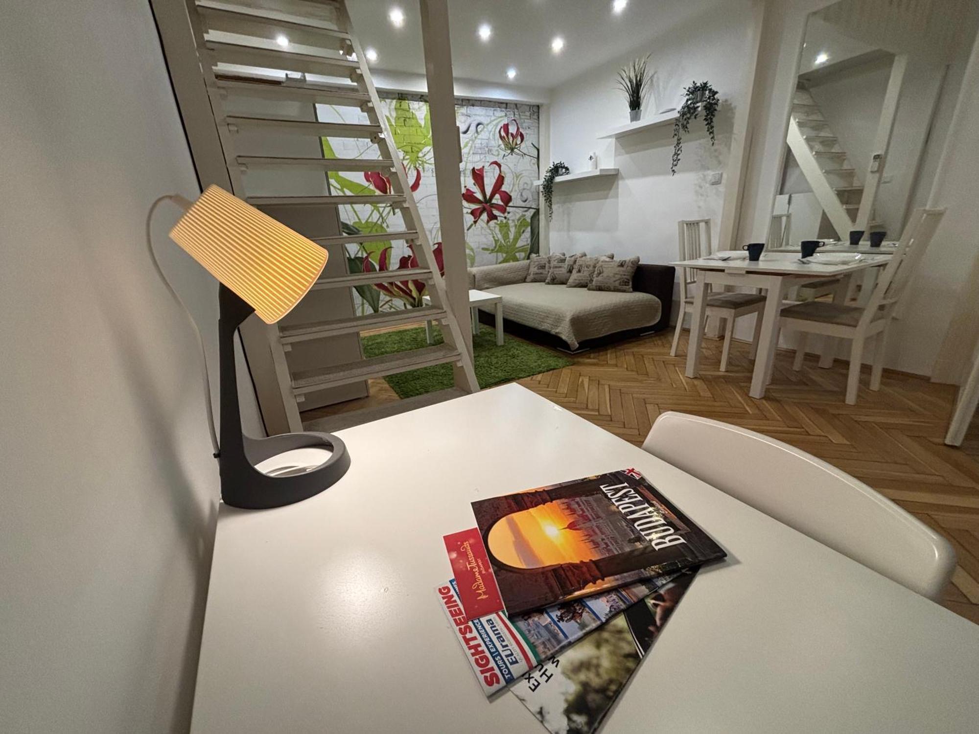 Downtown Majestic Apartment