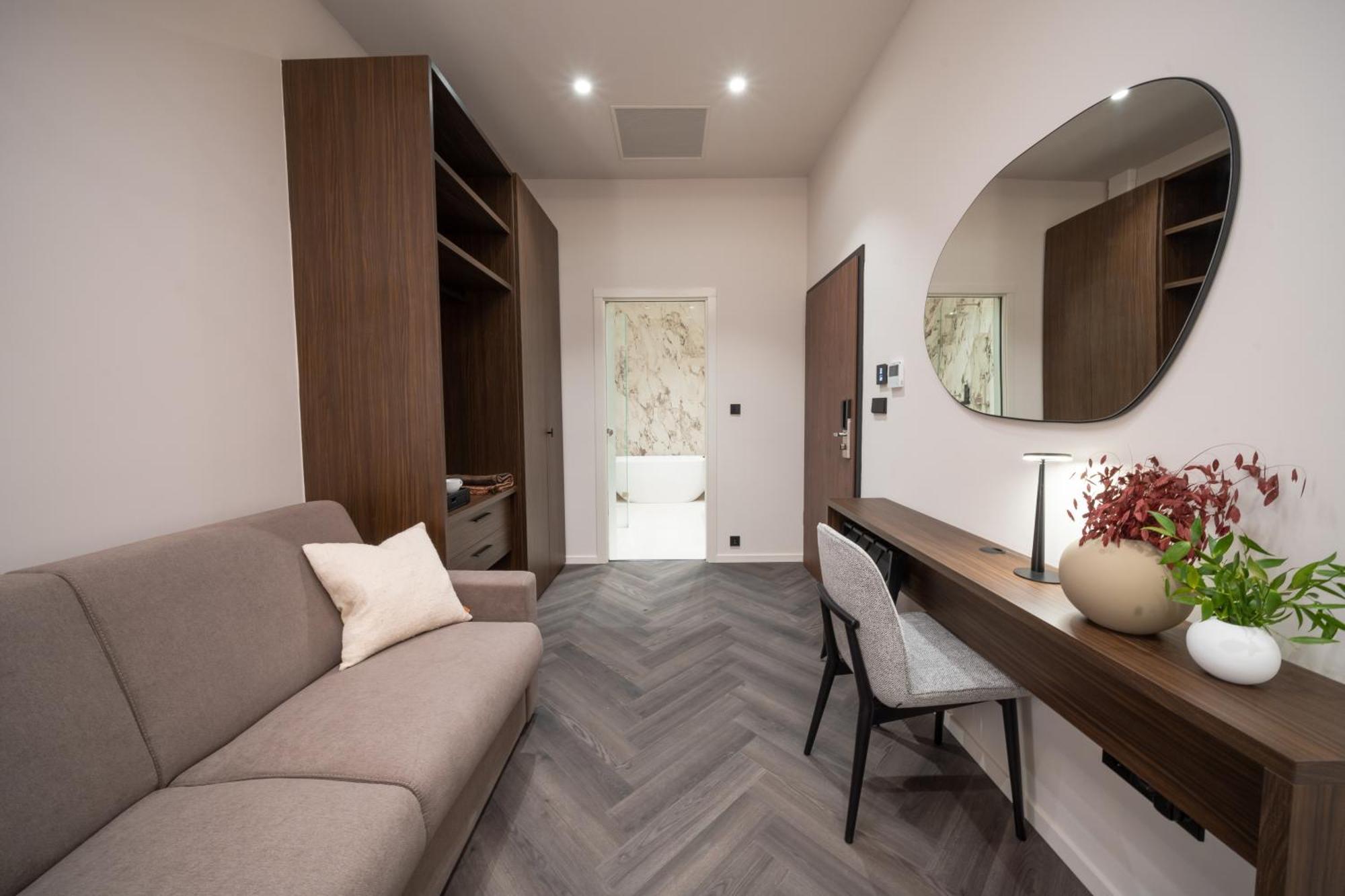 Hotel Damas