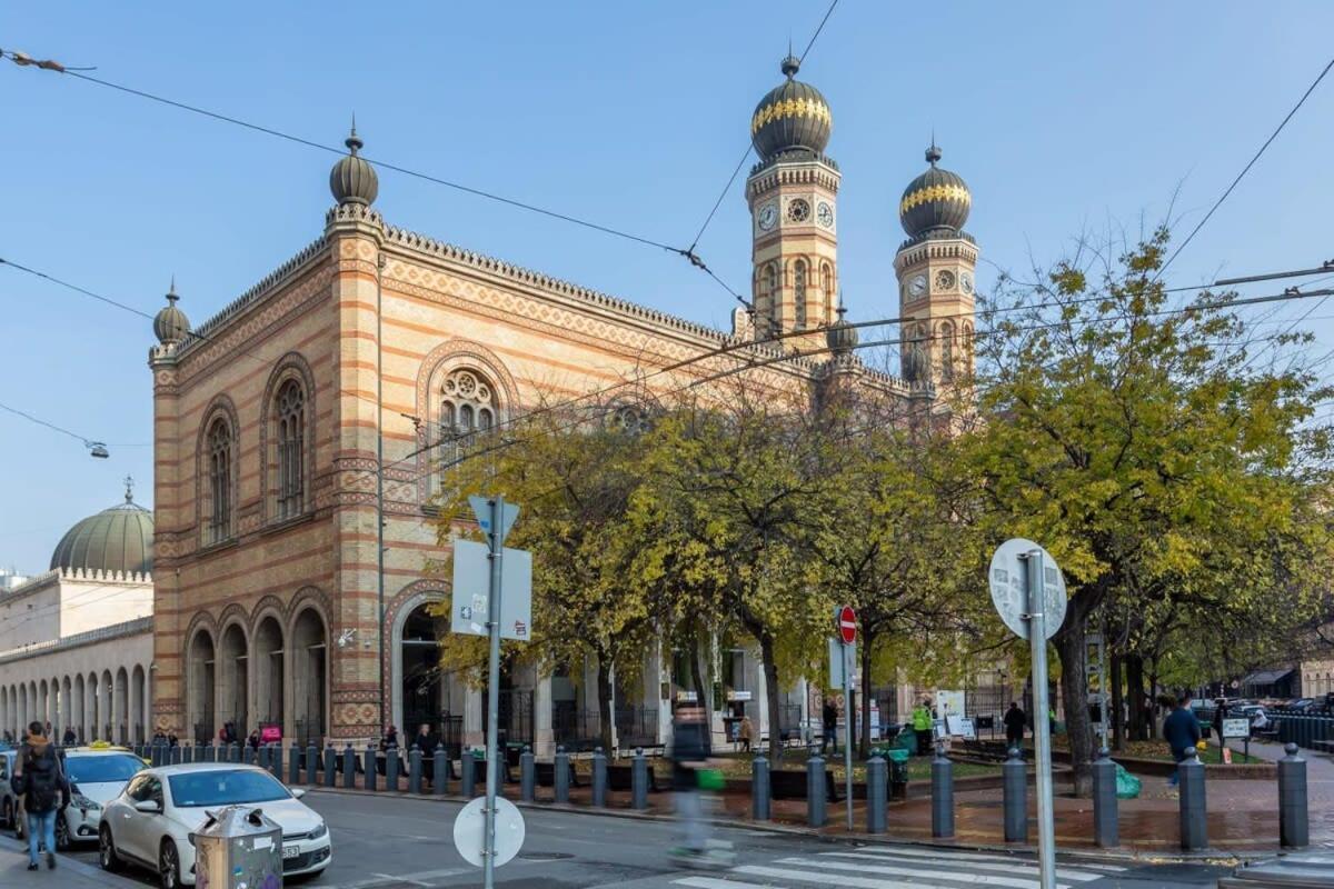 Location - Modern Luxury Budapest