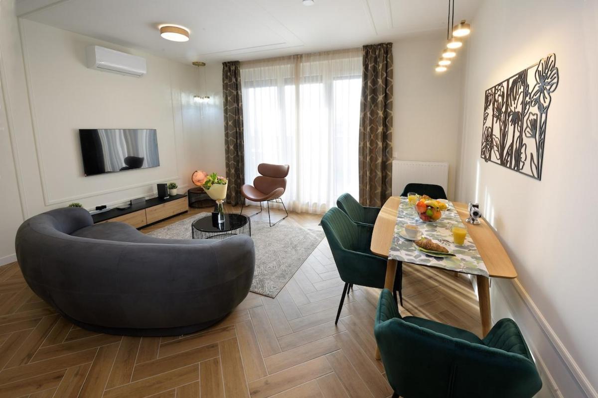 Orangehomes Sunny & Modern 2br Penthouse With Ac & Terrace