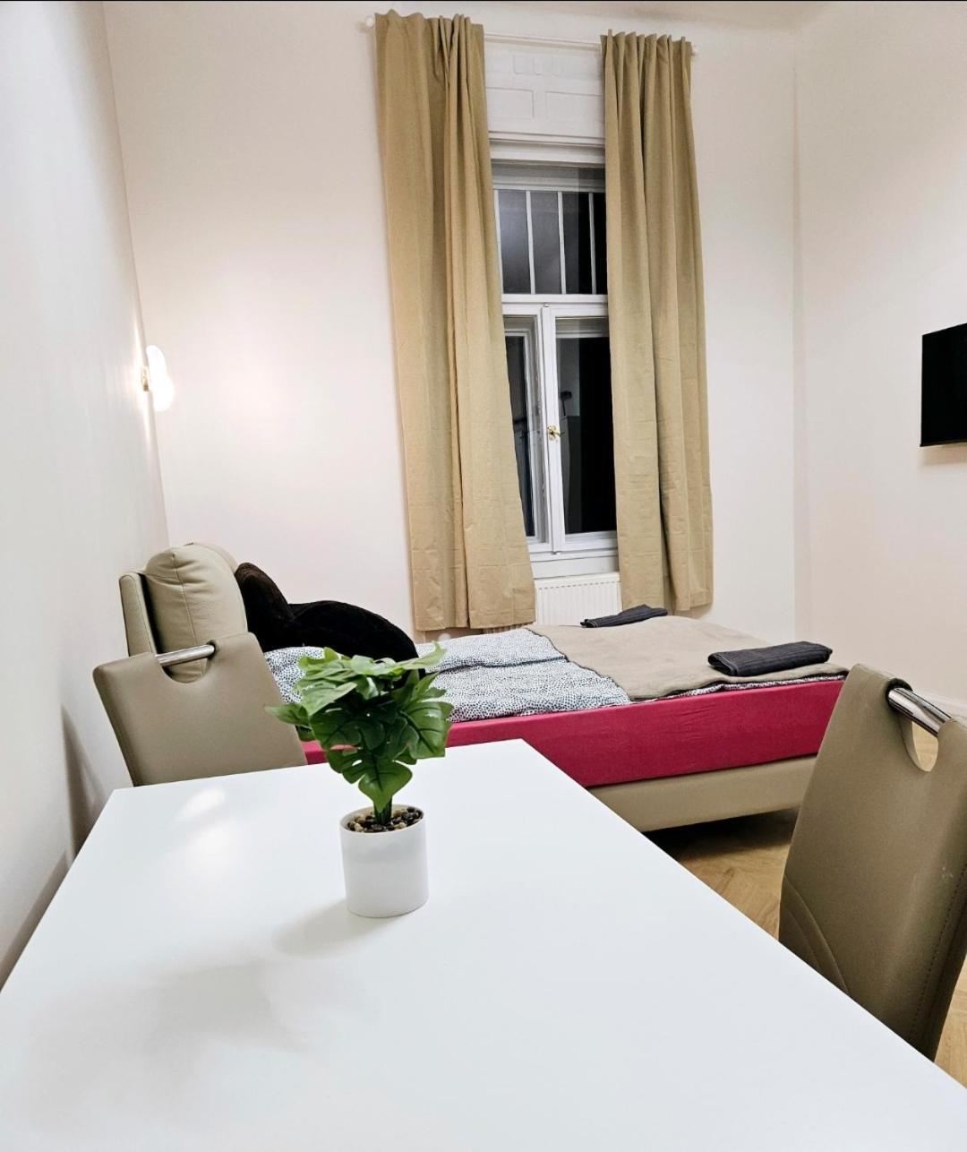 Designer Near Kalvin Square * Budapest