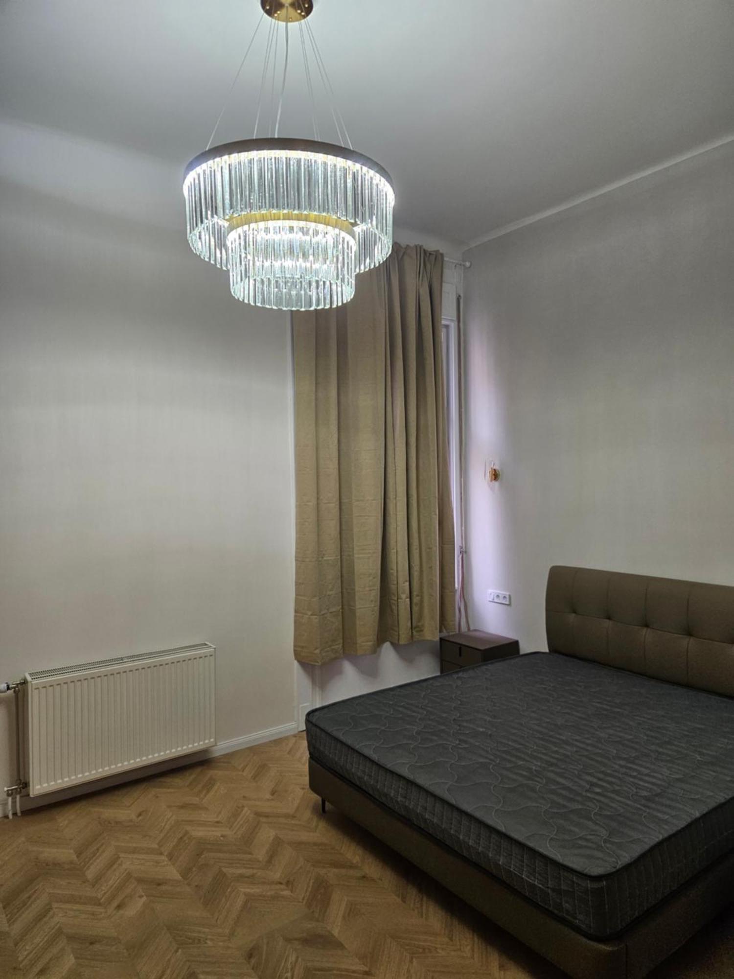 Designer Near Kalvin Square * Budapest