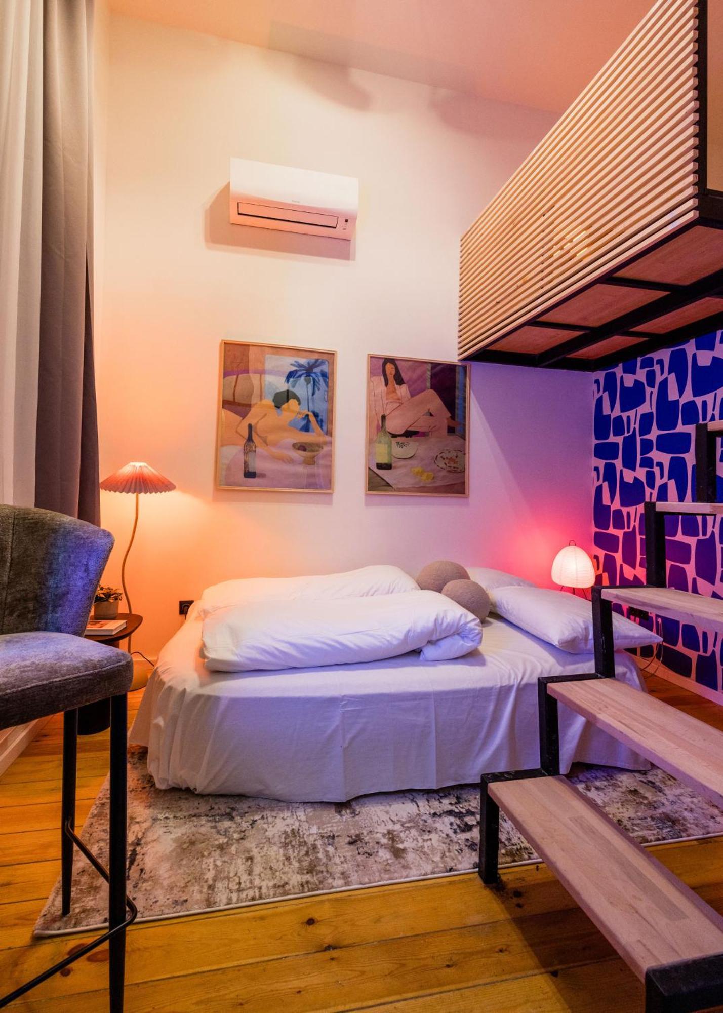 Spacious 5br Retreat For 16 By Dohany Synagogue & Fashion St Budapest