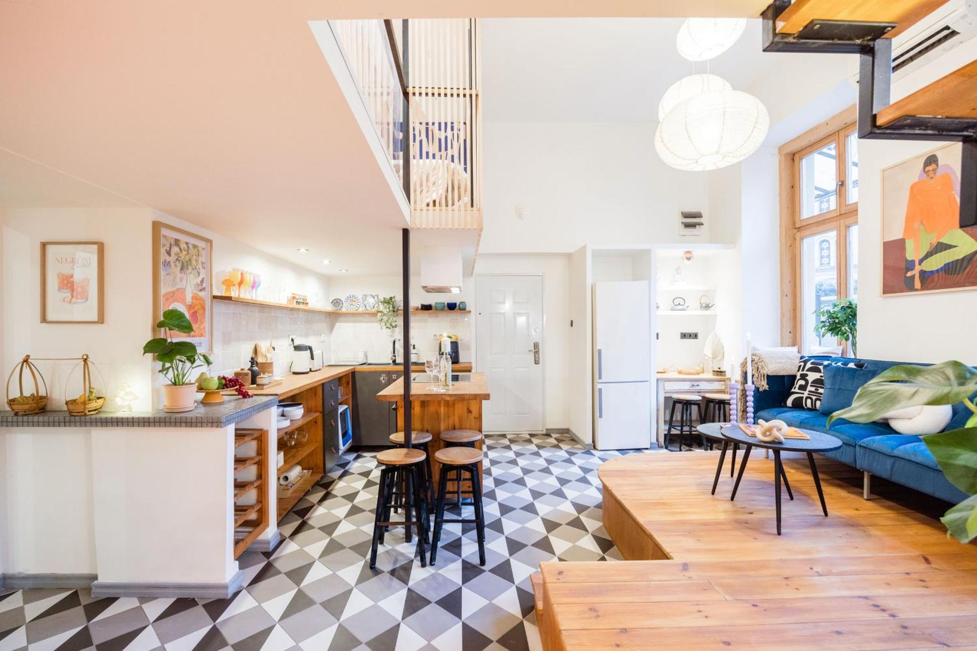 Spacious 5br Retreat For 16 By Dohany Synagogue & Fashion St * Budapest