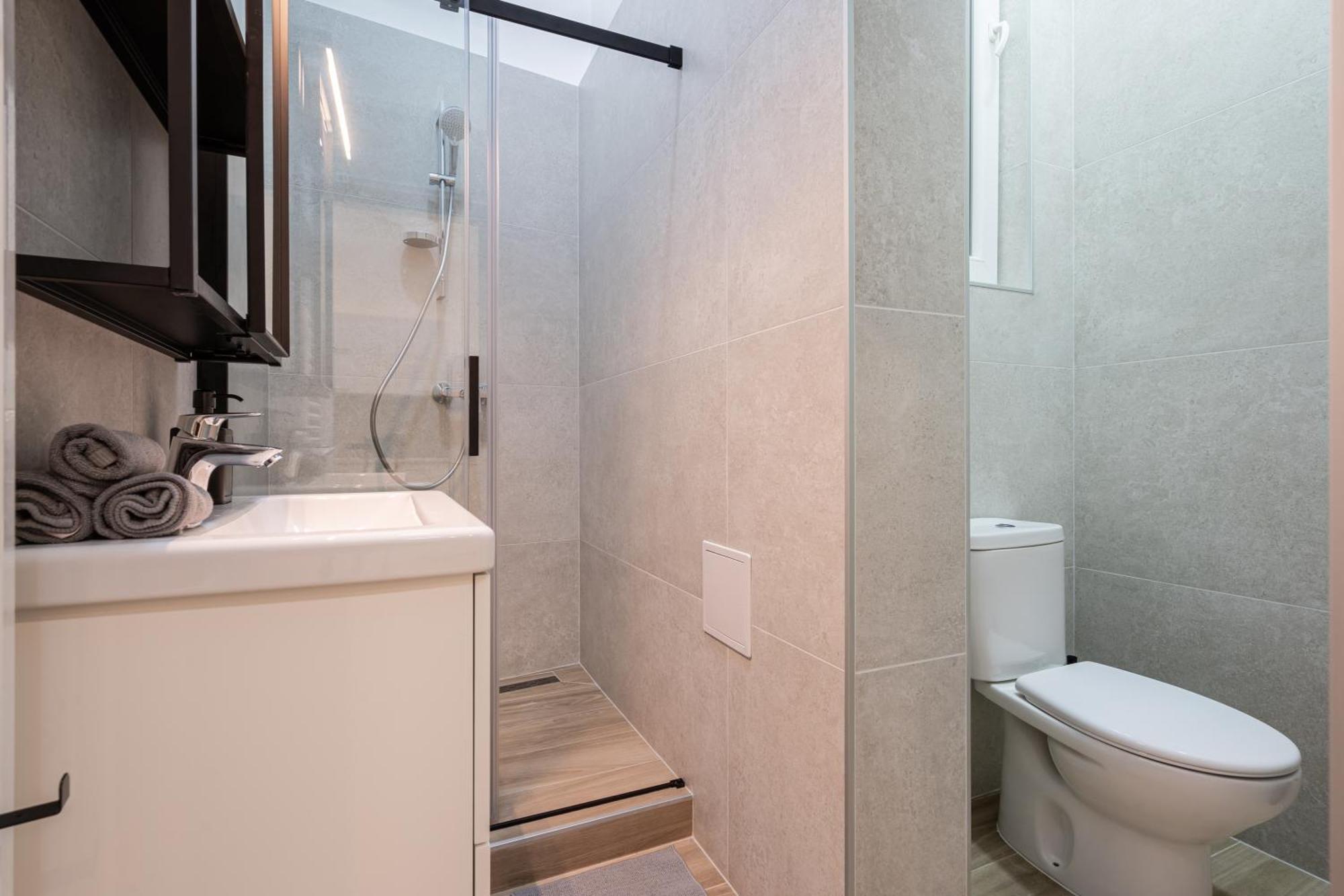 Apartment Luxurious Downtown Family