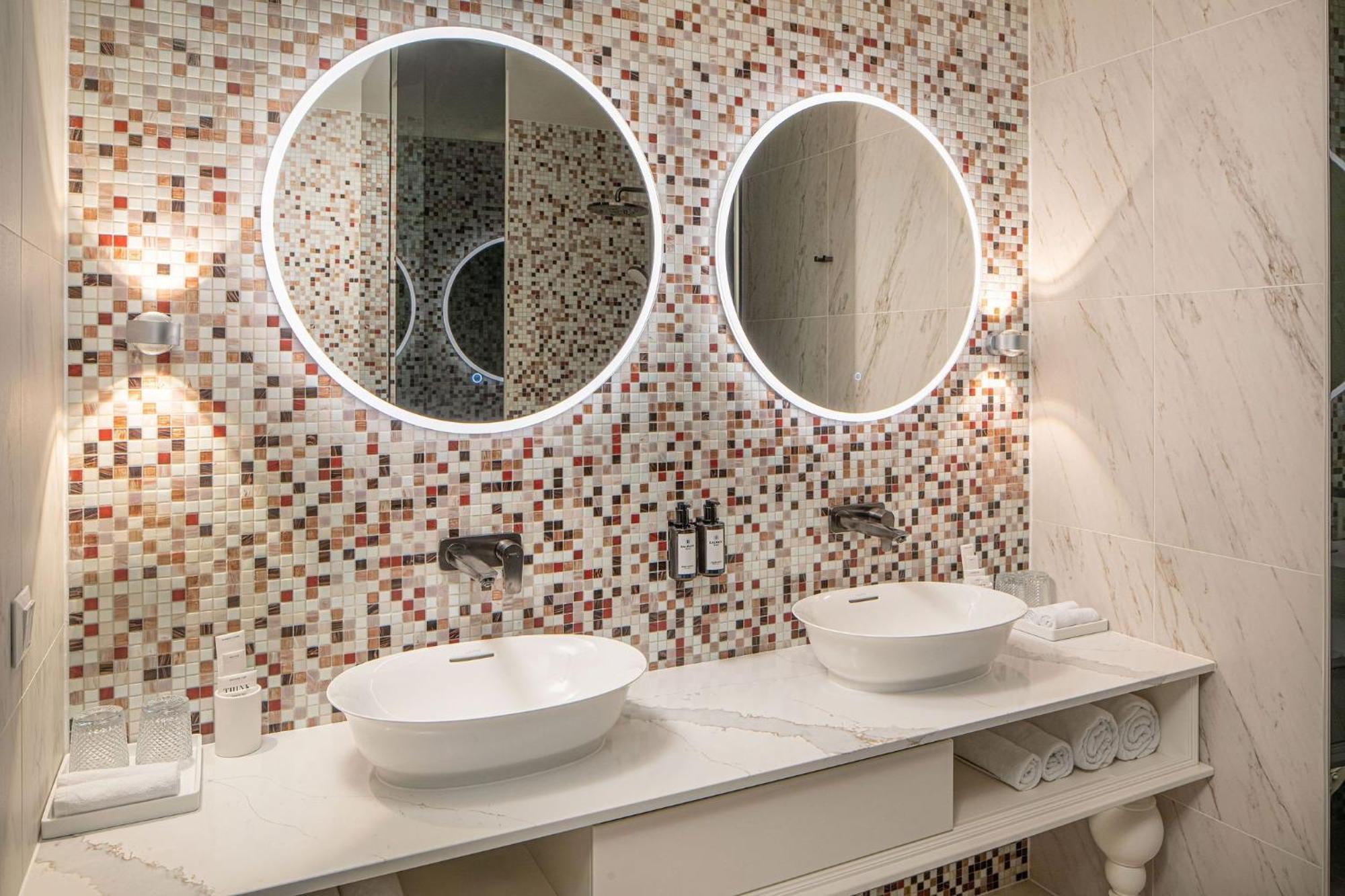 Hotell Kimpton Bem By Ihg Budapest