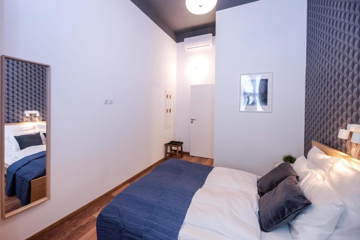 Lovely In The Heart Of Apartamento Budapest