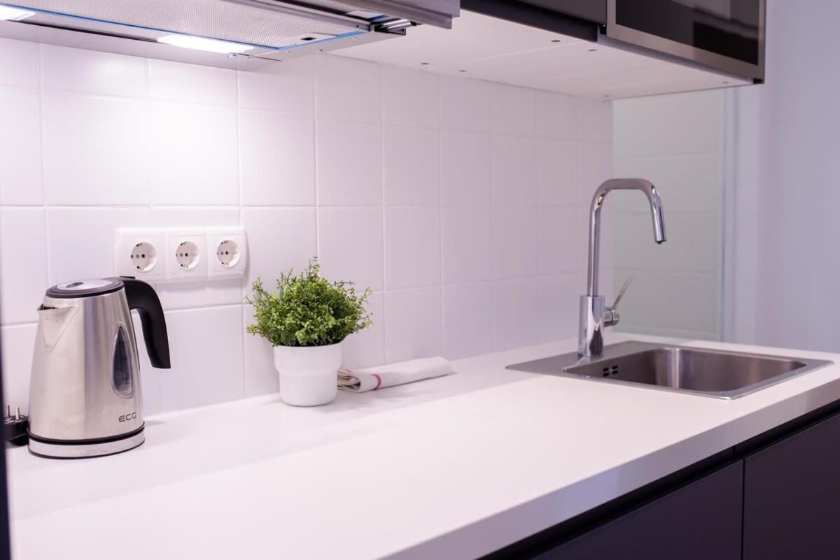 Apartamento Lovely In The Heart Of *