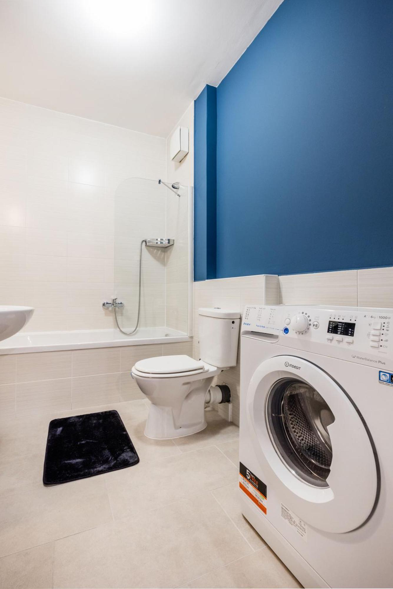 Chic Downtown Getaway Appartamento Budapest