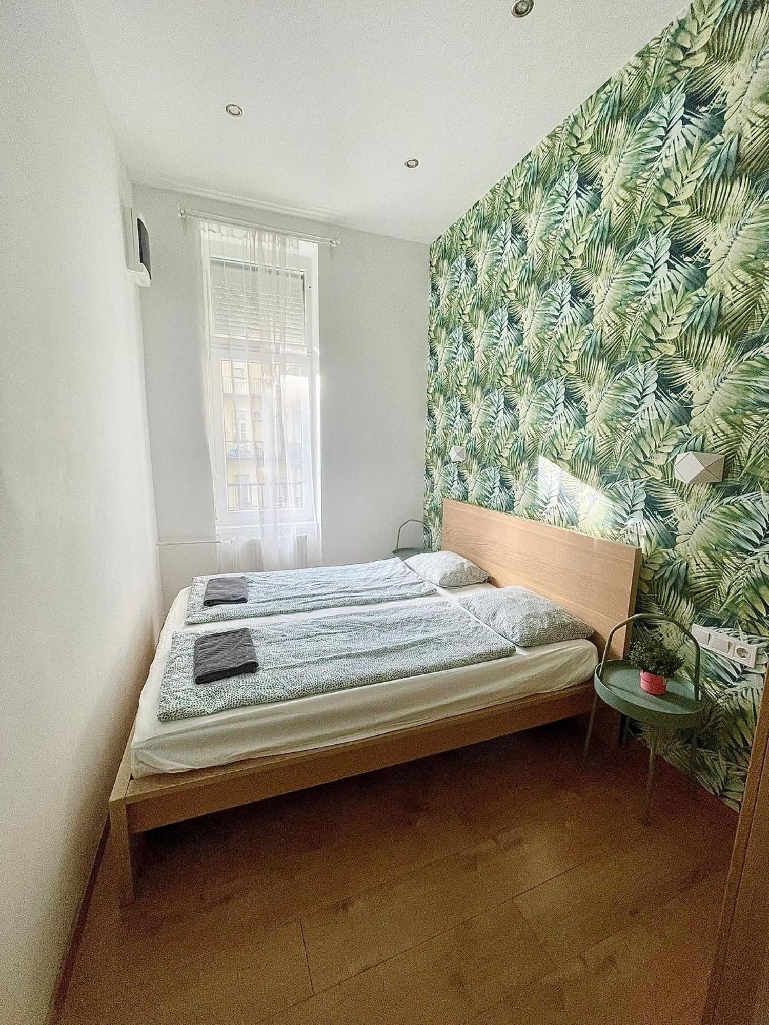 R1274 #freeparking Apartman *