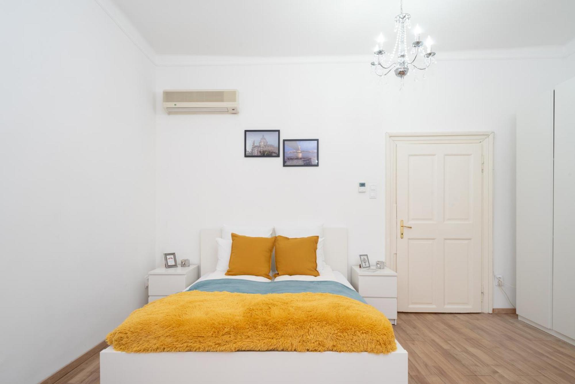 Appartamento Vaci Street Centre Modern With 3brs Ac