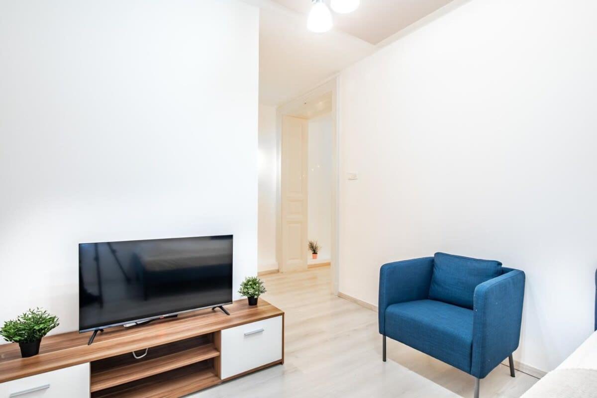 At Good Location Apartament