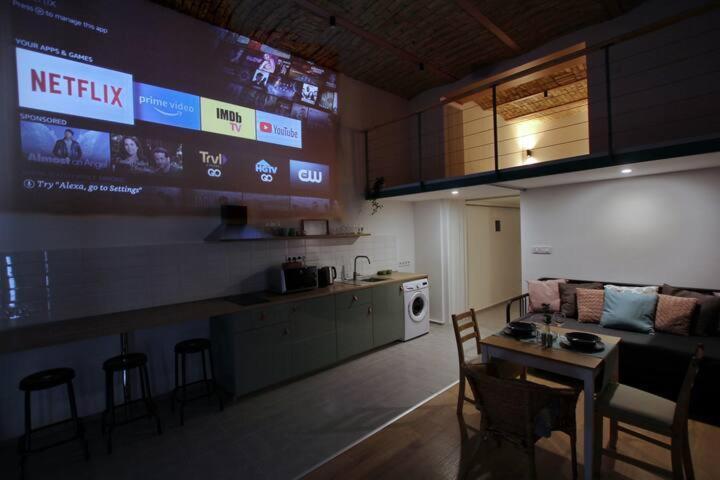 Canga Downtown For 6ppl, Balcony, Projector * Budapešť