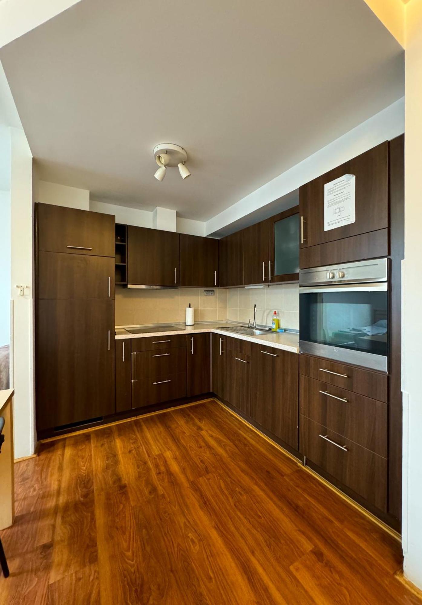 Apartament Downtown Family *