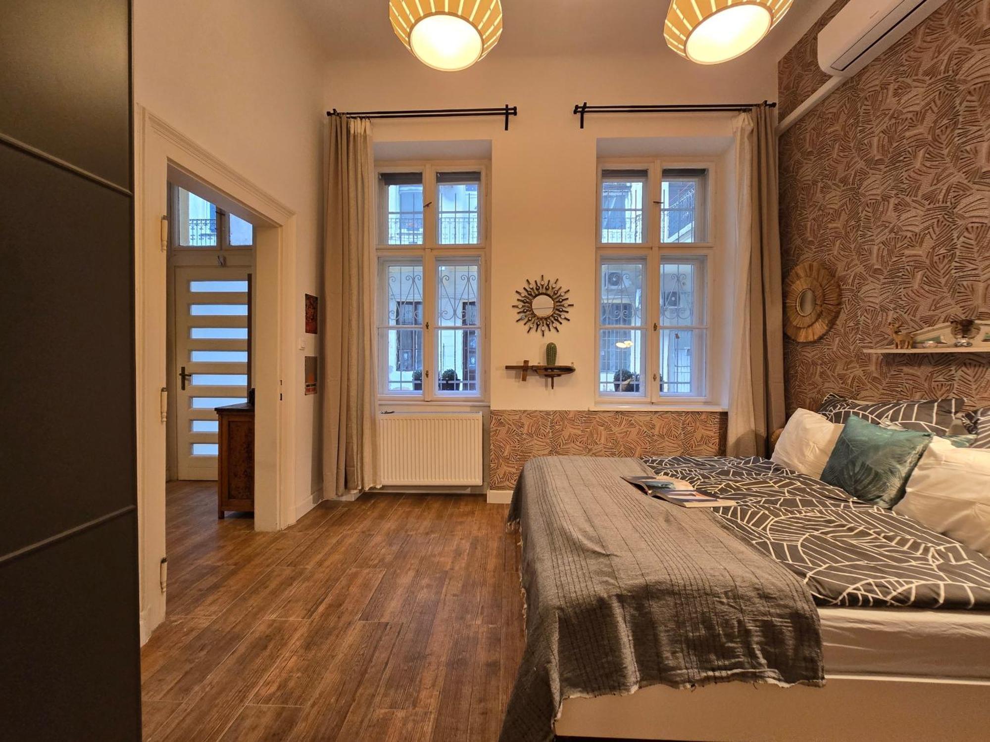 Apartmán Quiet In Kazinczy Str Downtown