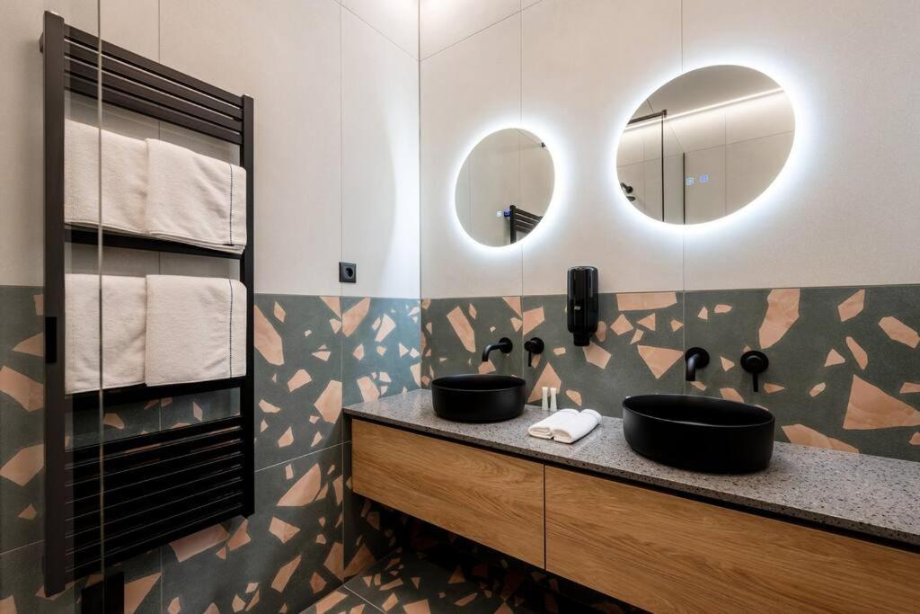 A50-balcony-designer No 2 Appartamento