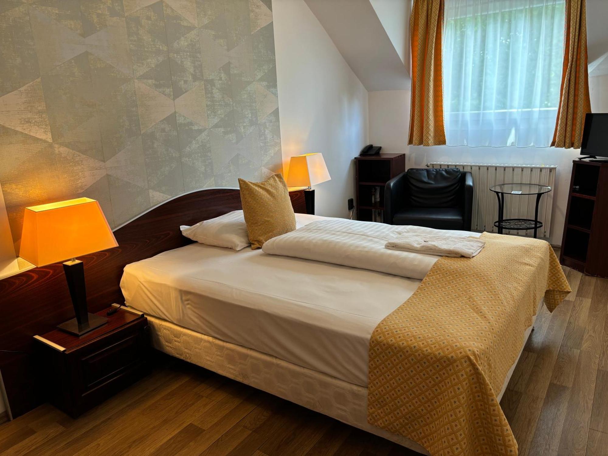 Gloria Center Budapest