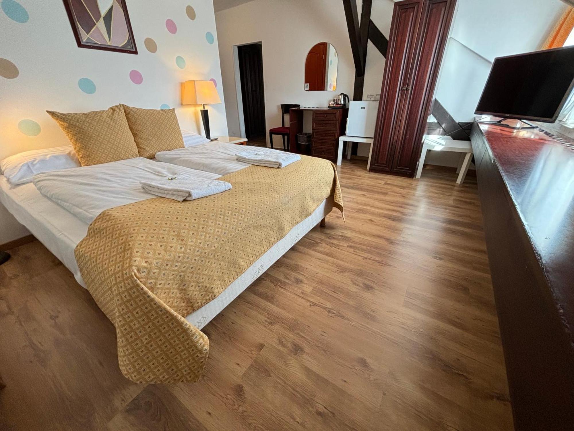 Gloria Center Hotel 3*