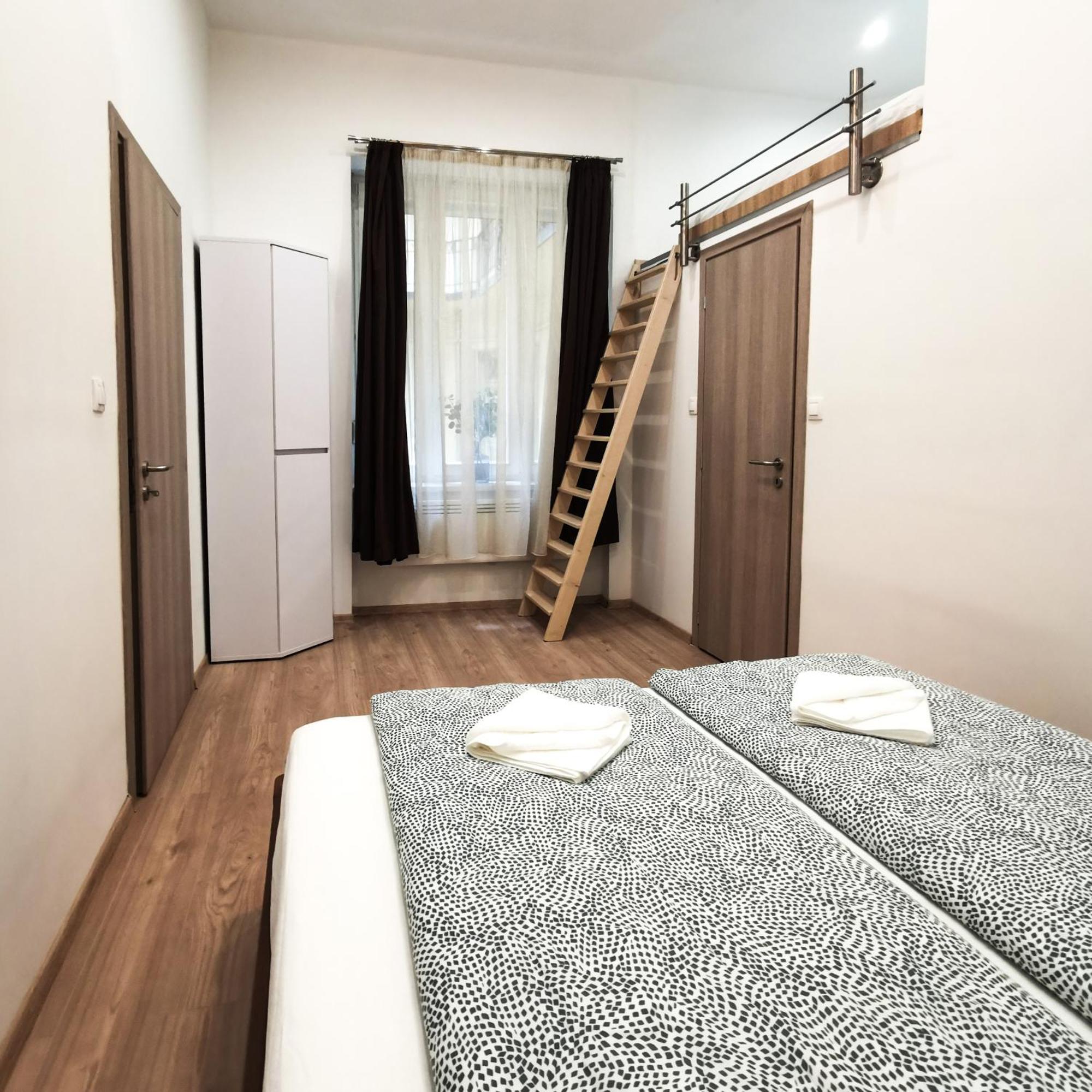Szep Large Apartamento