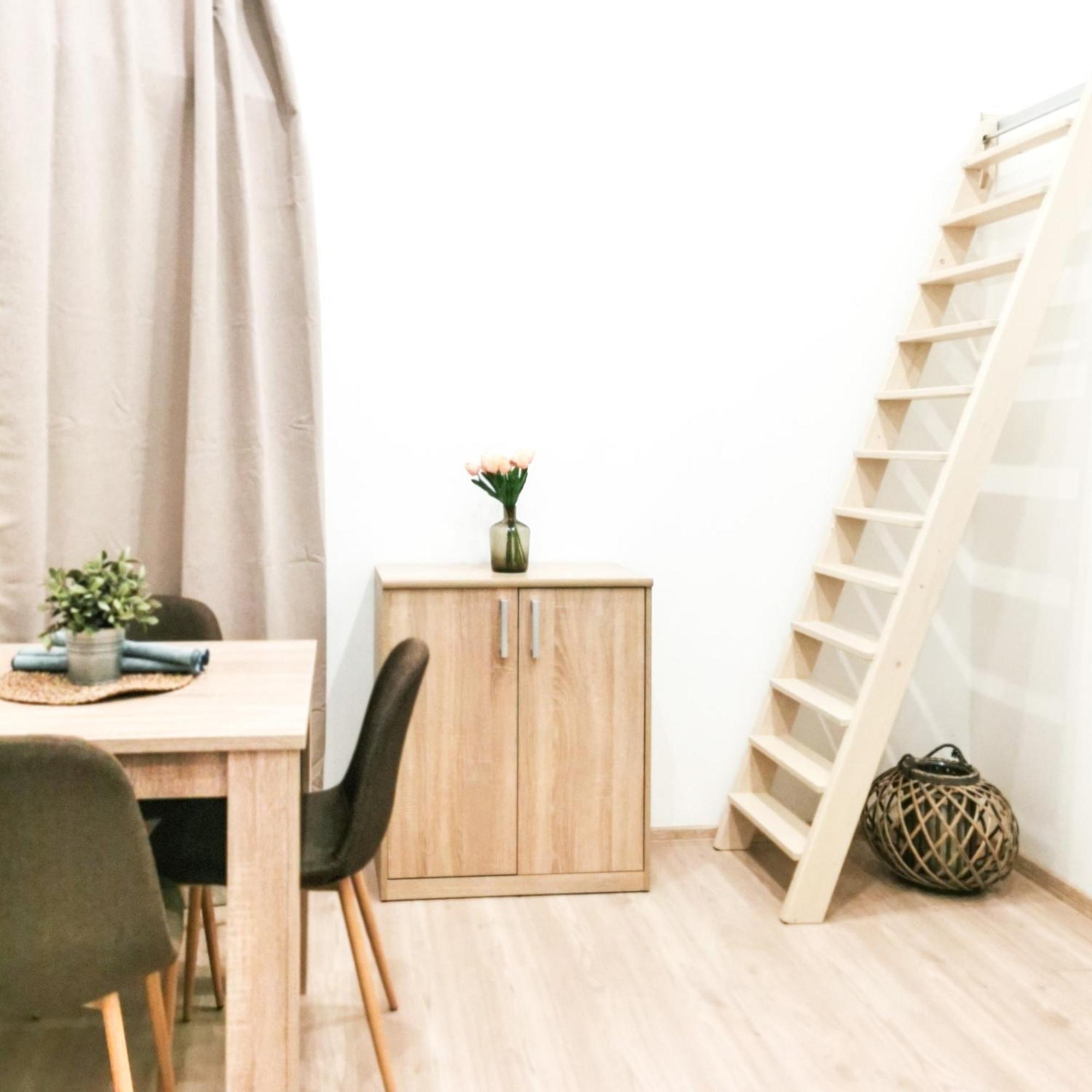 Szep Small Apartman *