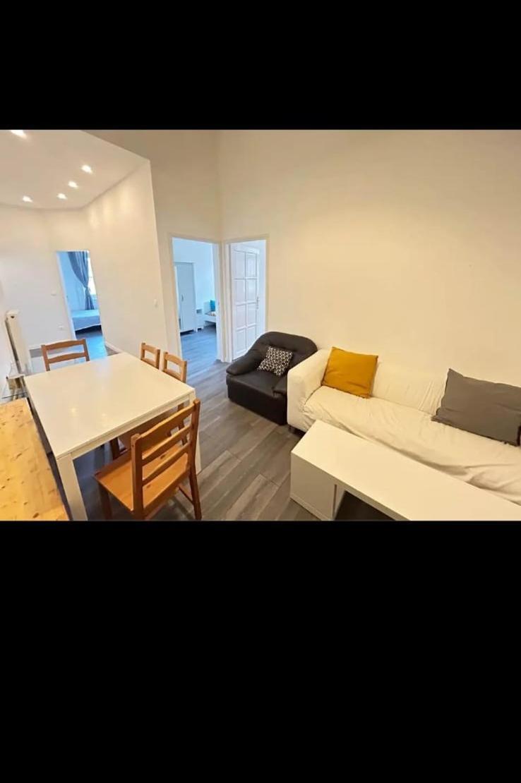 Stylish Riverside Hostel Budapest