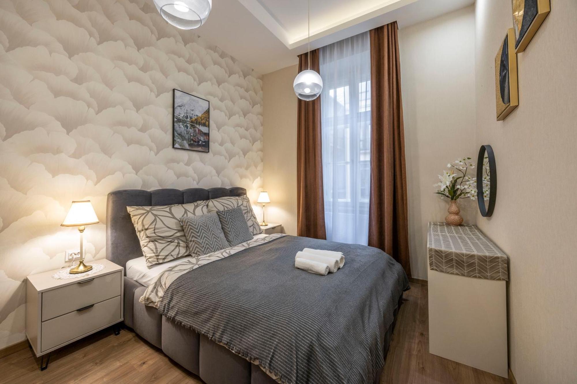 Appartement Exclusive N' Grand Center With 5 Bedrms *