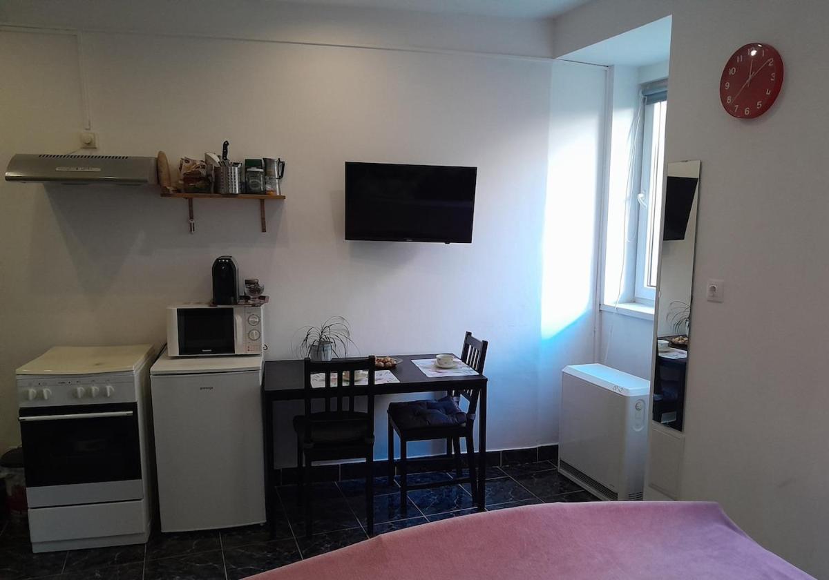 Apartman Small At Corvin Negyed