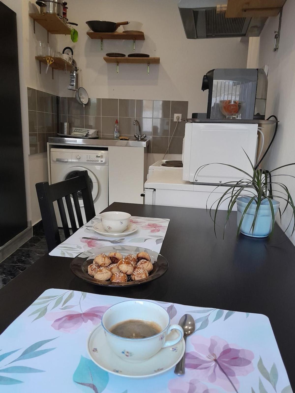 Apartman Small At Corvin Negyed *