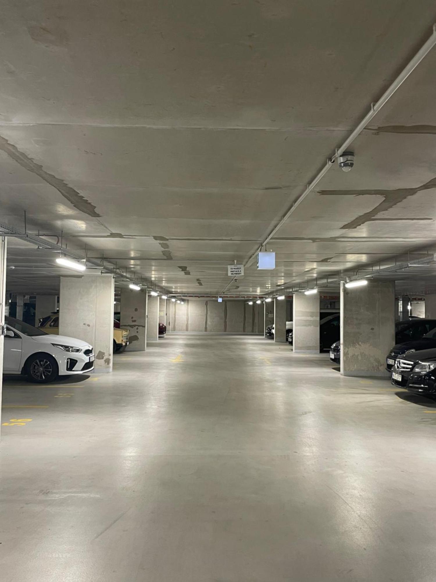 Appartamento Park West Terrace With Private Parking *