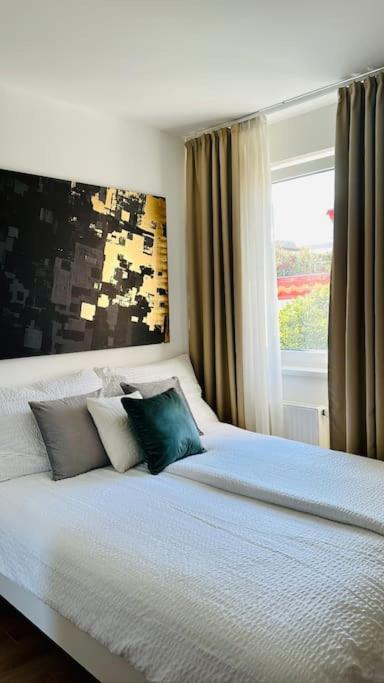 Park West Terrace With Private Parking Appartamento Budapest