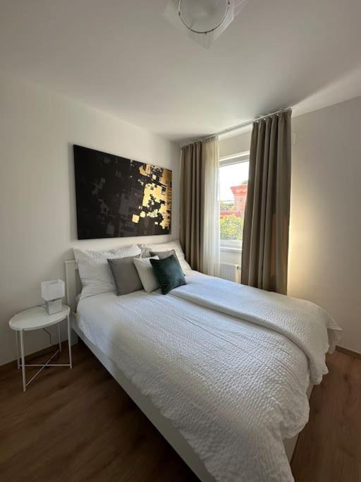 Park West Terrace With Private Parking Appartamento *