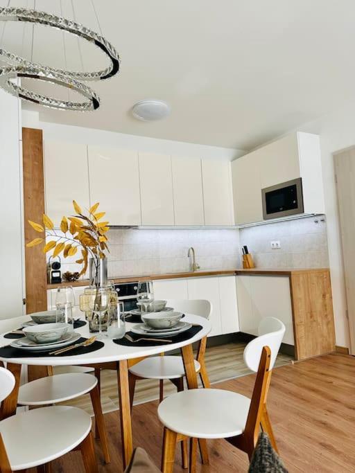 Park West Terrace With Private Parking * Budapest