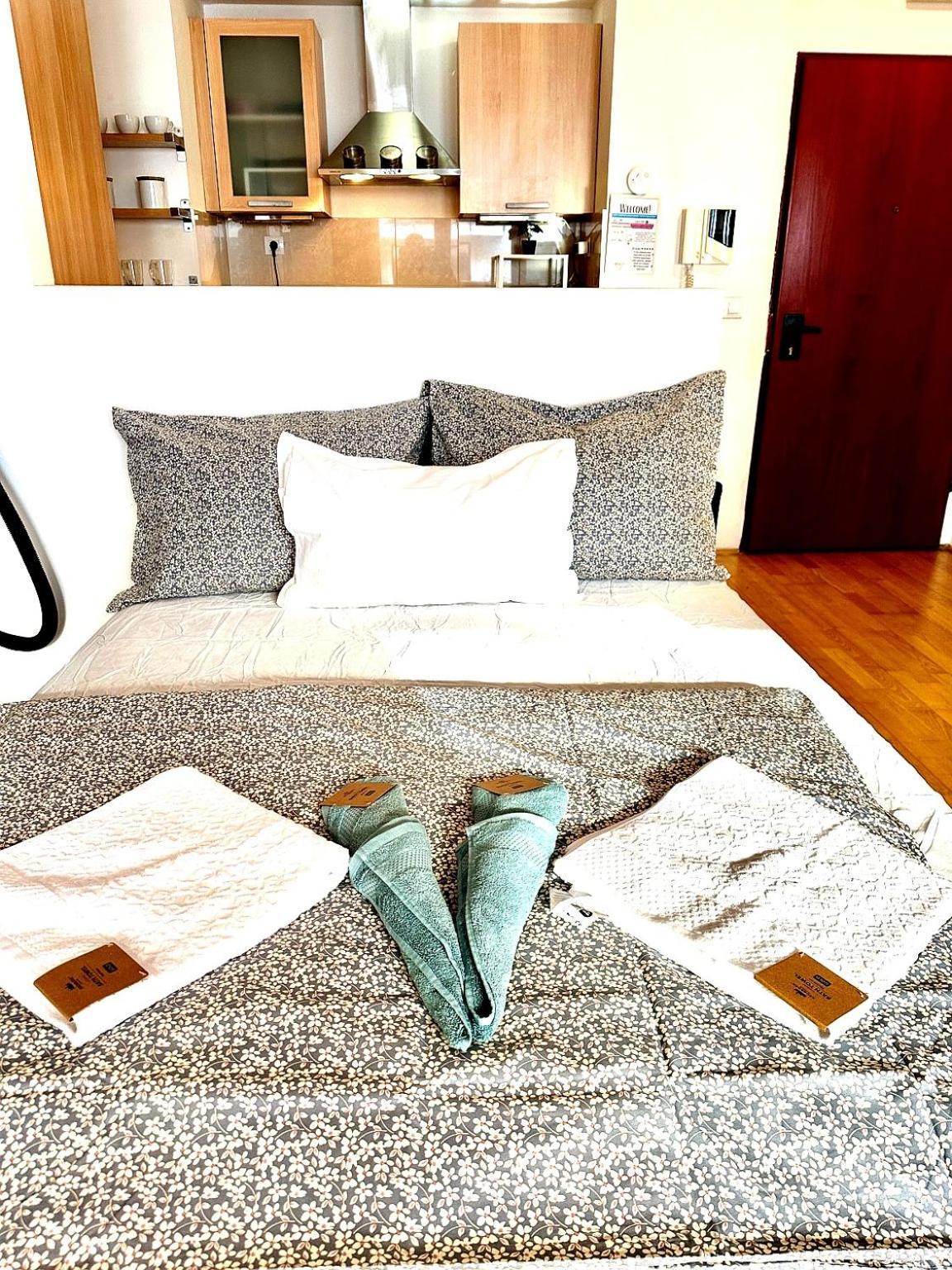 Center With Balcony Apartamento Budapest