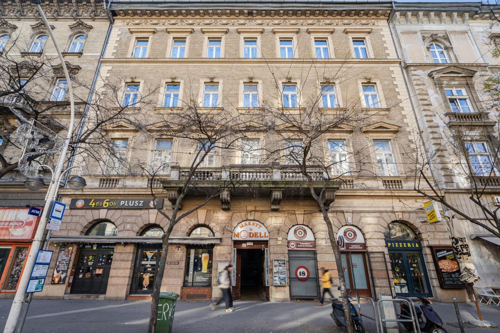 E56 - Grand Boulevard Heritage - Location By Bqa *