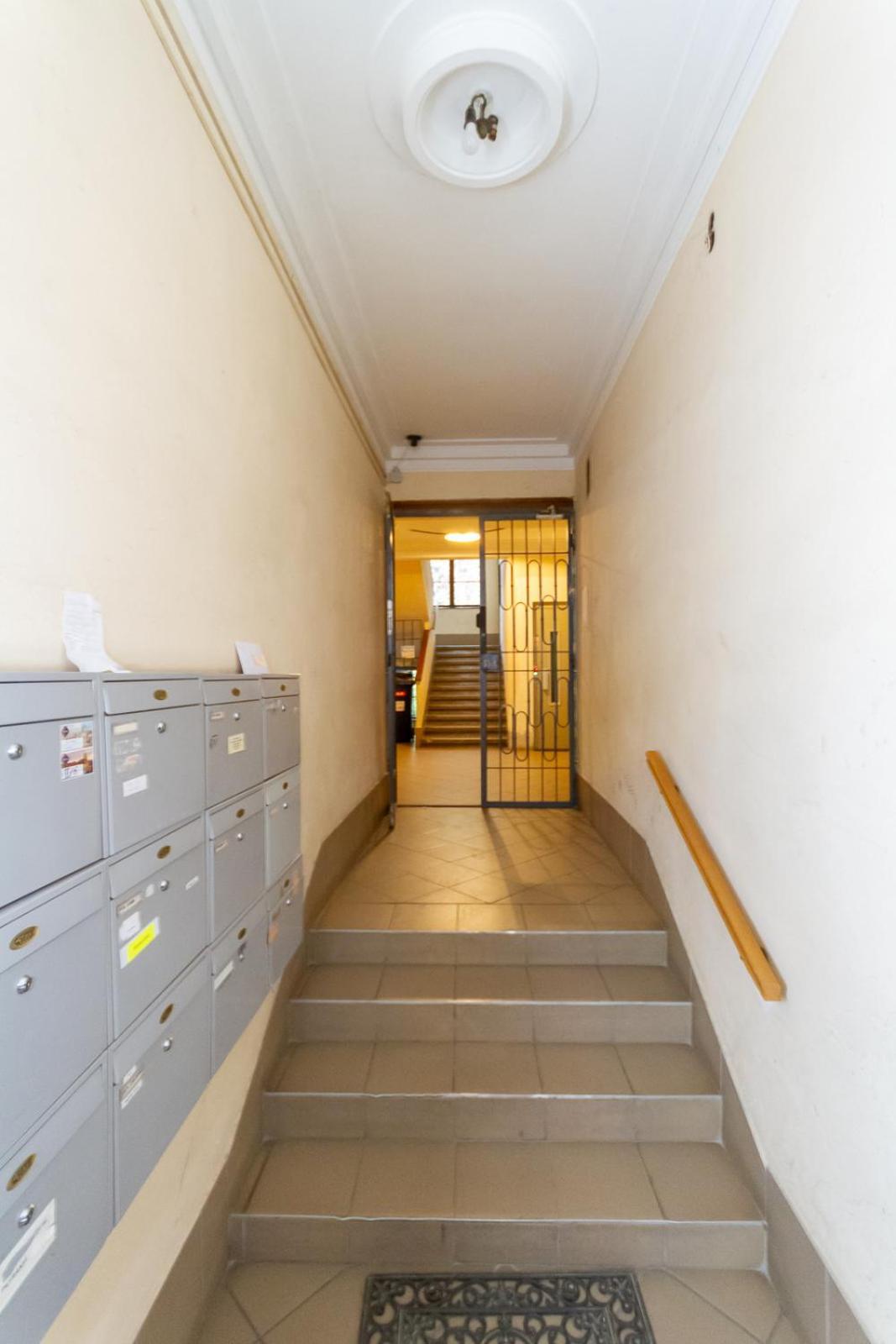 Supercentral Molnar 4 By Nw *
