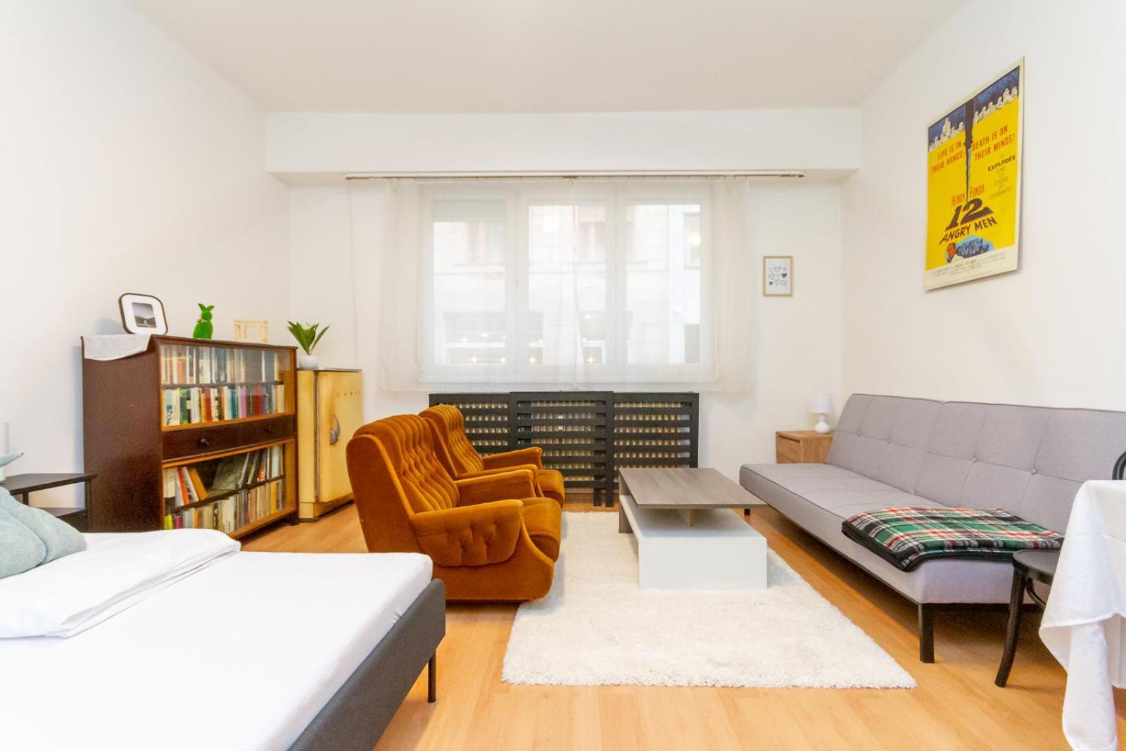 Supercentral Molnar 4 By Nw *