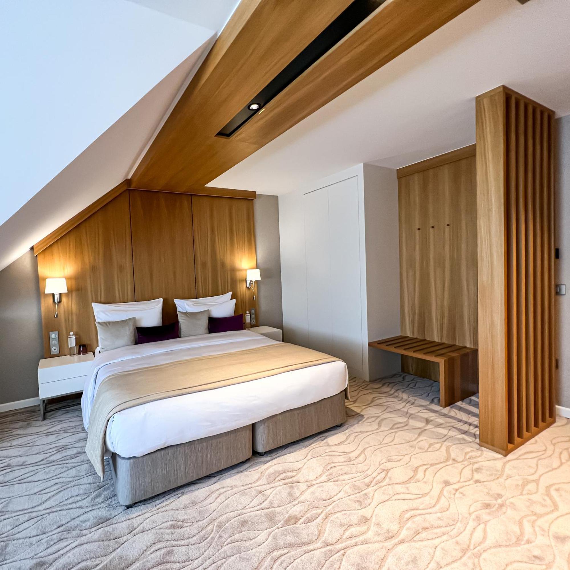 Normafa Hotel 4*