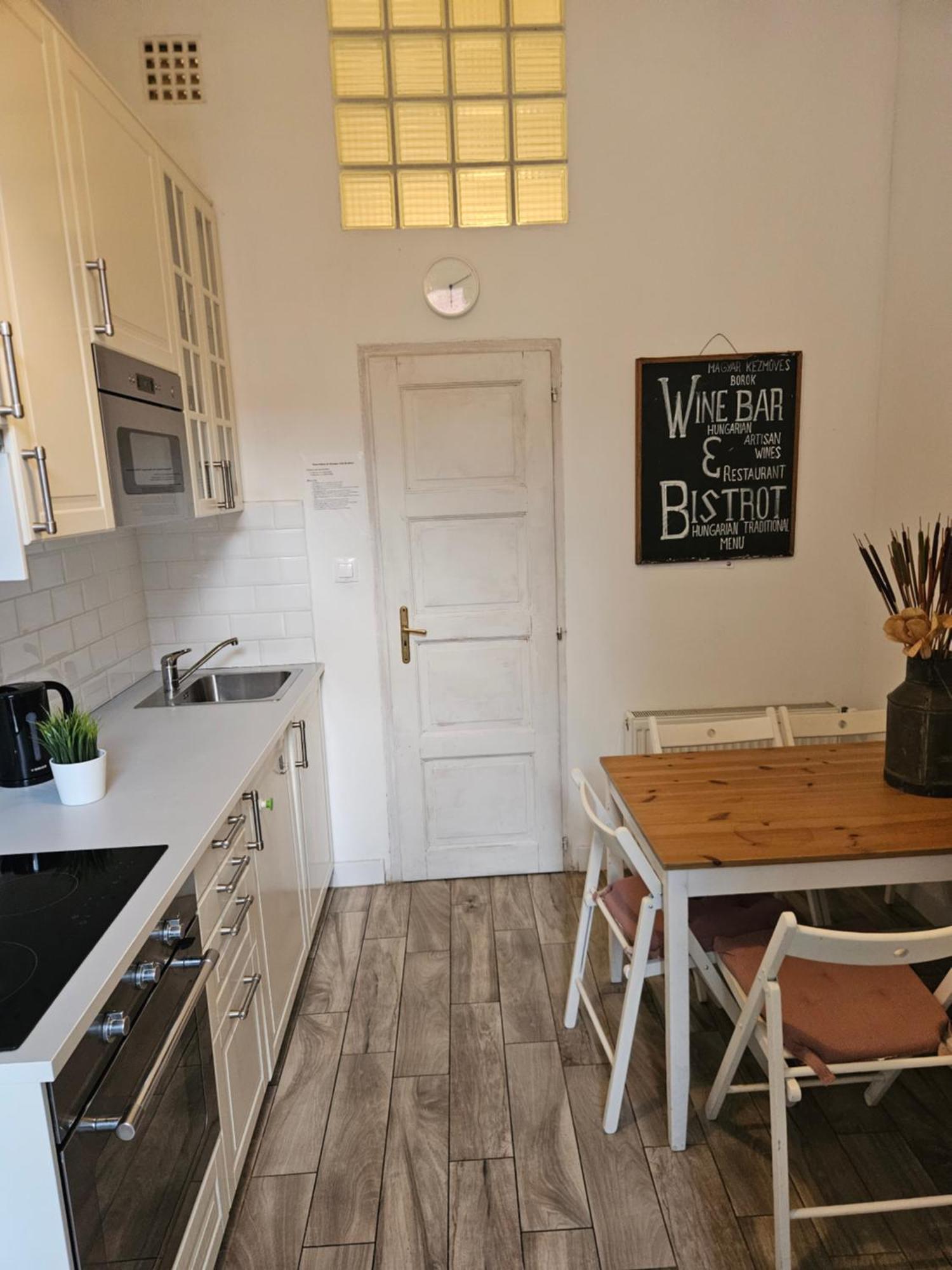 Vibe Hostal Budapest