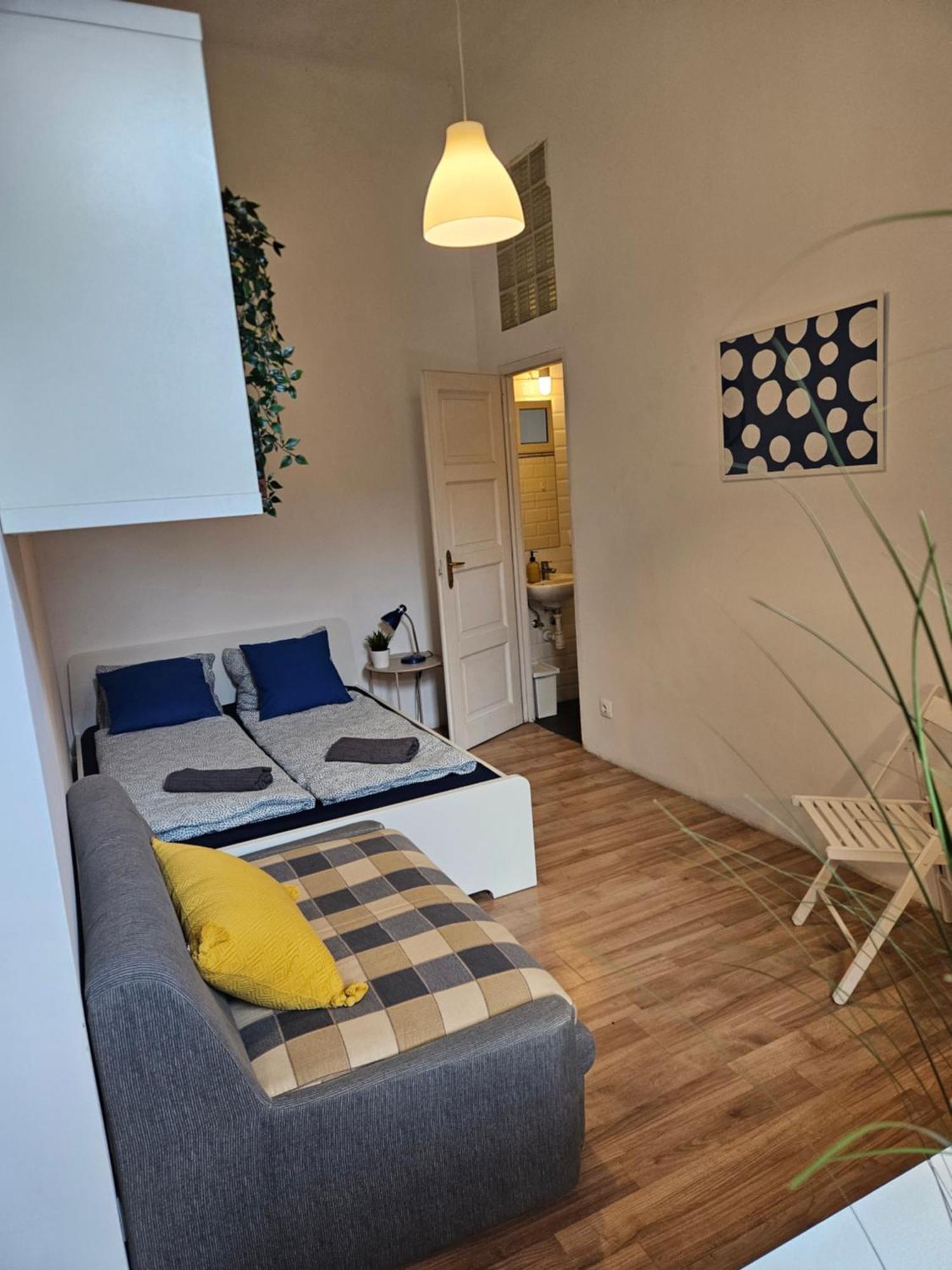 Vibe Hostel *