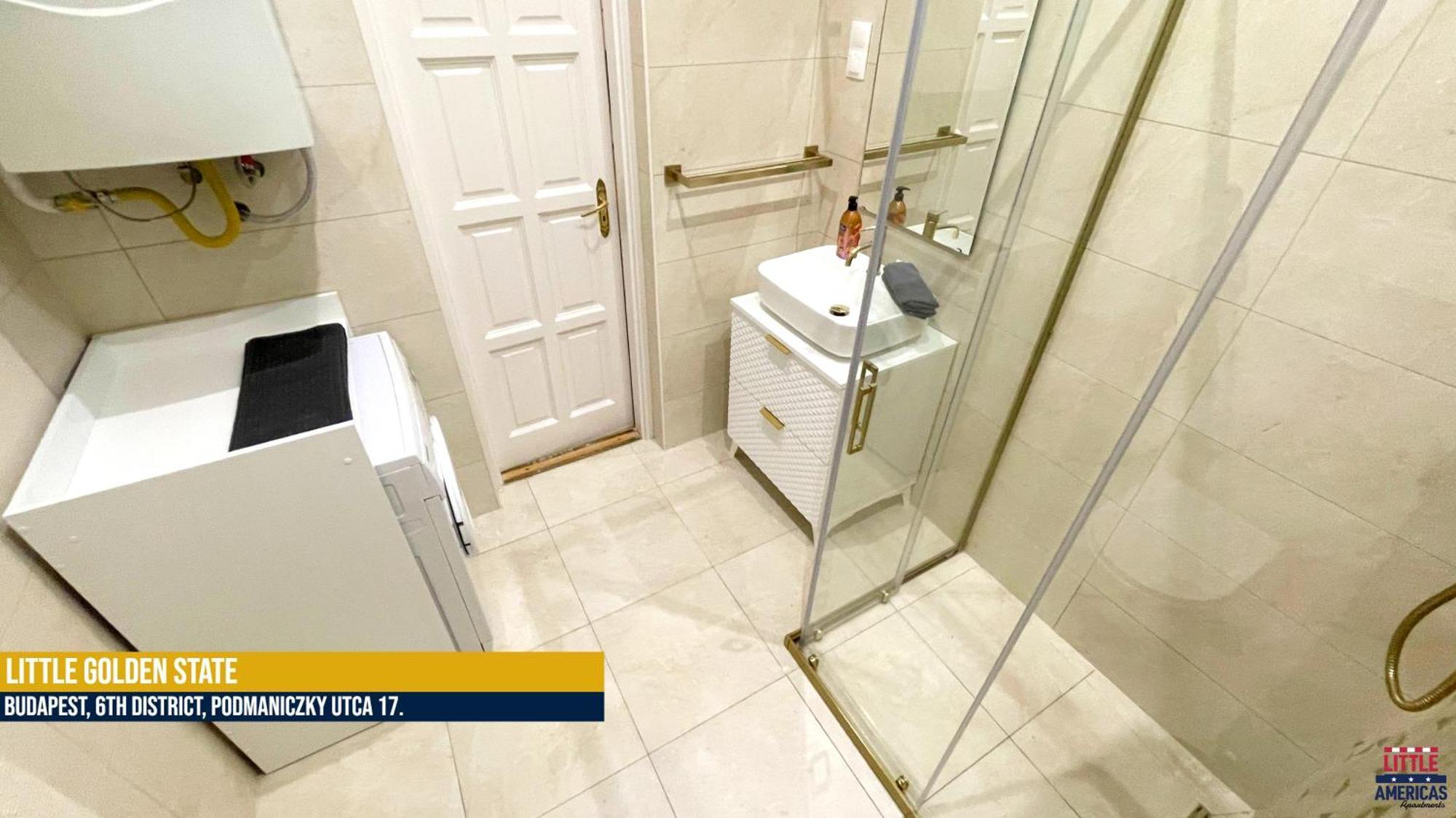 Little Americas Westend Apartamento Budapest