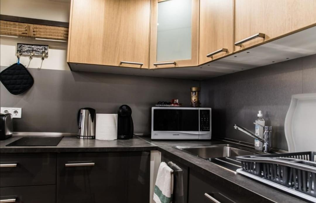 W46 - With 3 Bedrooms 2ac Max8 In Centrum Apartmán