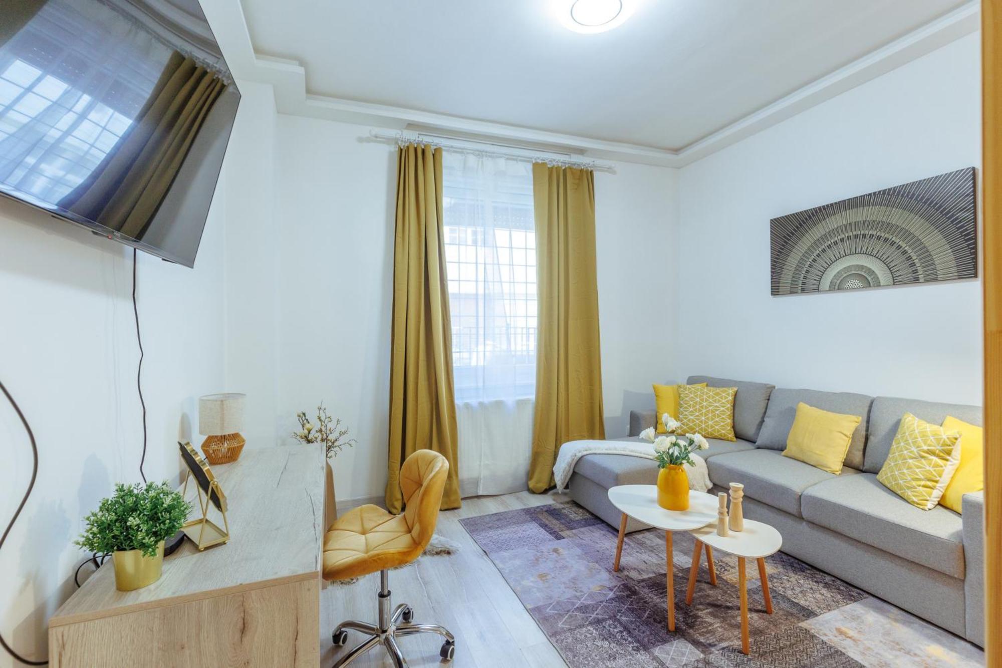 Rise & Shine Apartment *