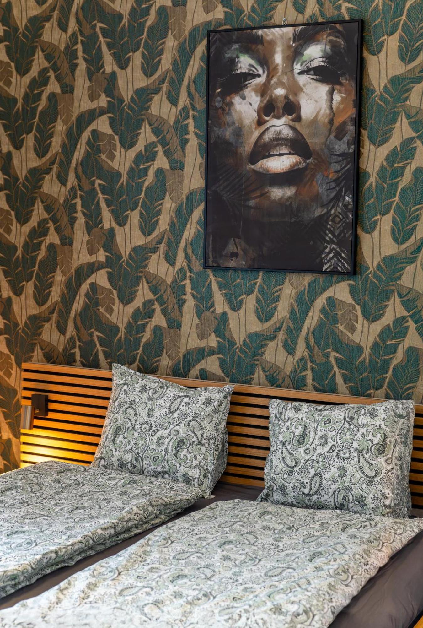 Party And Relax Central Residence Budapest Apartamento *